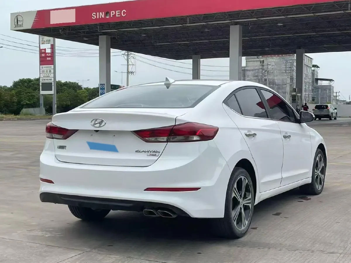 2016 Hyundai Elantra 1.6L 128HP L4 6MT,autocango,china used car exporter,china ev exporter,chinese used car exporter,chinese used ev exporter