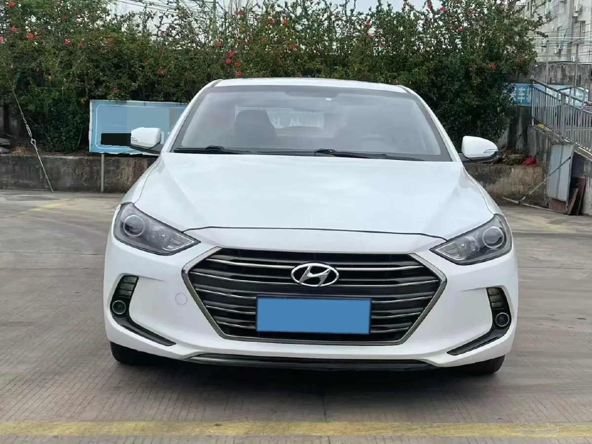2016 Hyundai Elantra 1.6L 128HP L4 6MT,autocango,china used car exporter,china ev exporter,chinese used car exporter,chinese used ev exporter