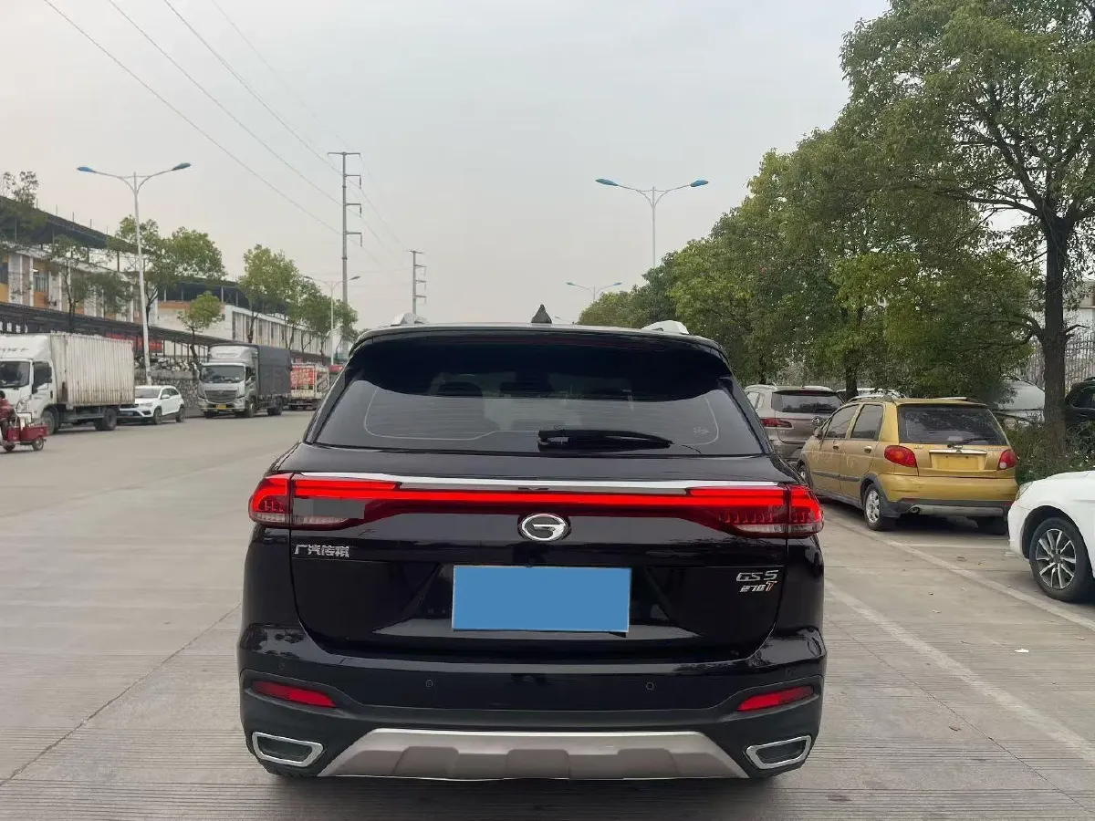 2019 GAC Trumpchi GS5 1.5T 169HP L4 6AT,autocango,china used car exporter,china ev exporter,chinese used car exporter,chinese used ev exporter