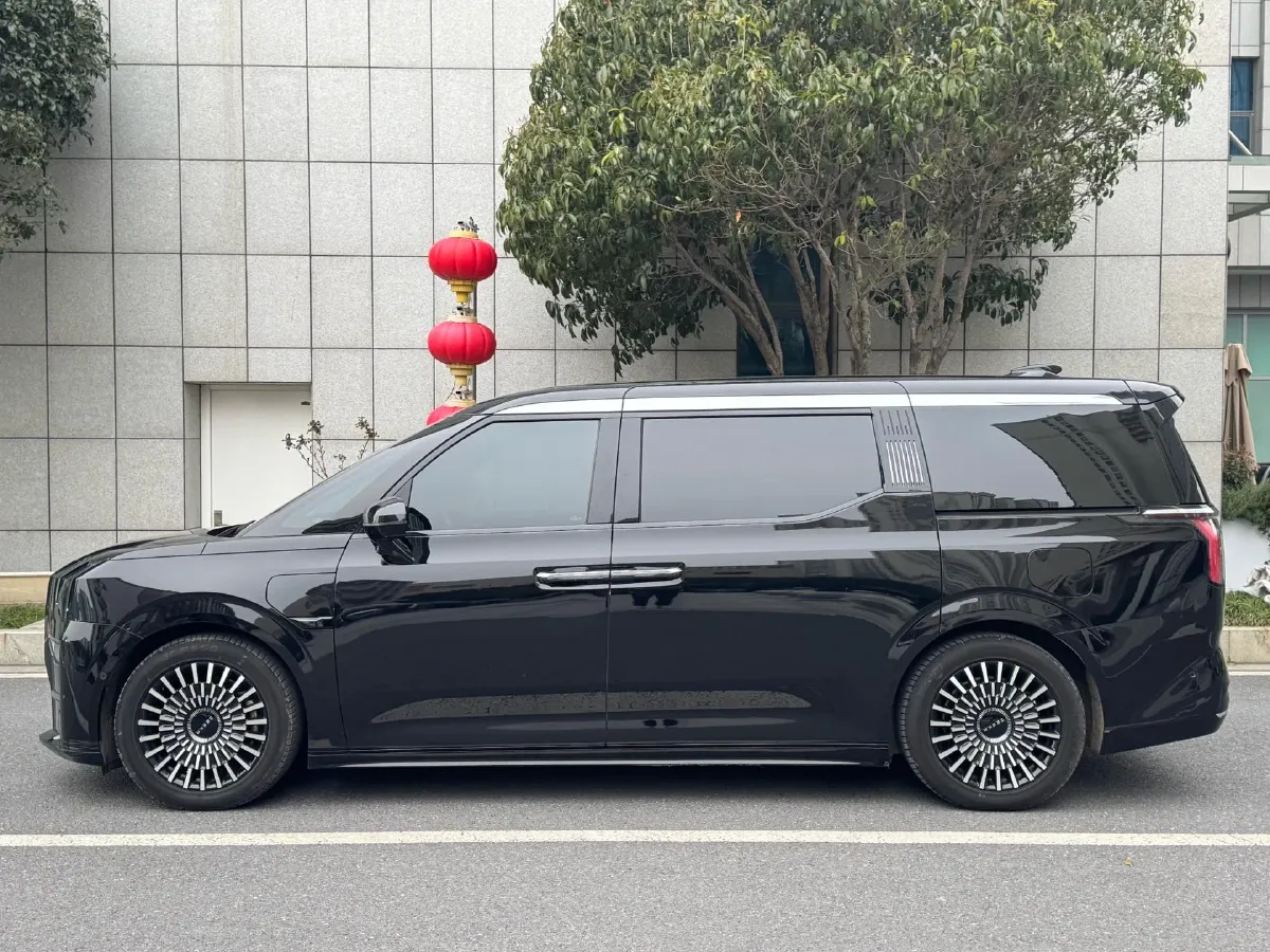 2022 Zeekr 009 BEV 116KWH,autocango,china used car exporter,china ev exporter,chinese used car exporter,chinese used ev exporter