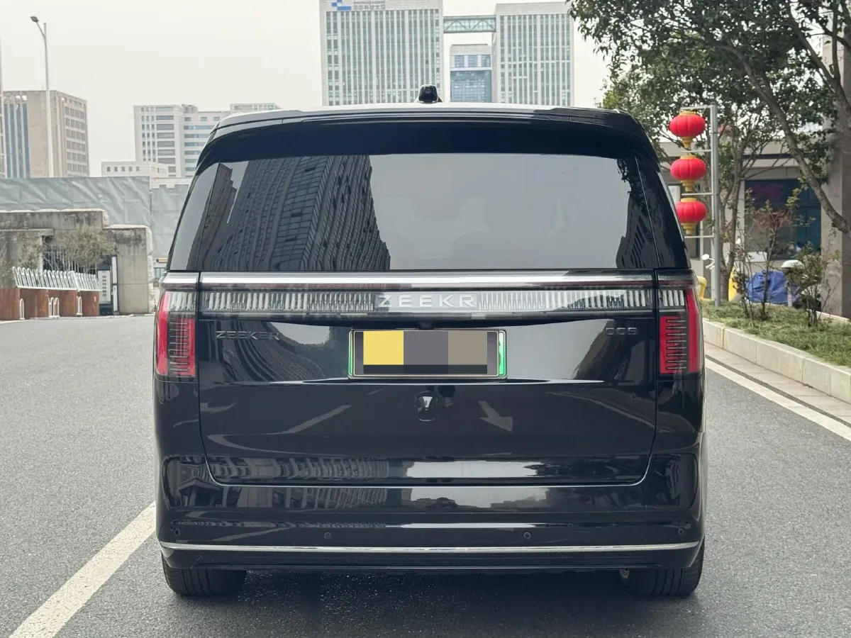 2022 Zeekr 009 BEV 116KWH,autocango,china used car exporter,china ev exporter,chinese used car exporter,chinese used ev exporter