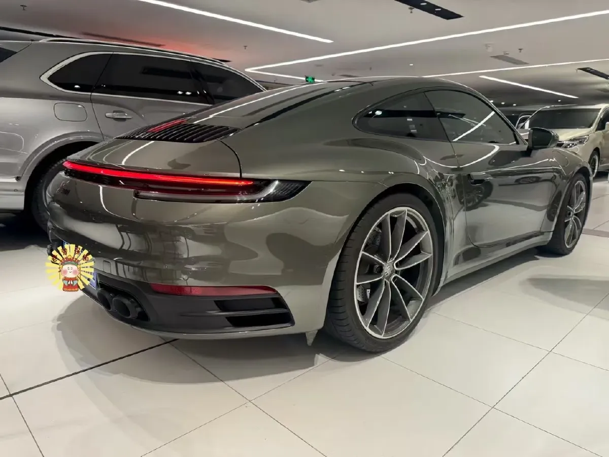 2022 Porsche 911 3.0T 385HP H6 8DCT,autocango,china used car exporter,china ev exporter,chinese used car exporter,chinese used ev exporter