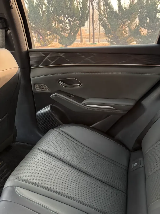 2024 BYD QinL 1.5L 101HP L4 E-CVT PHEV 10.08KWH,autocango,china used car exporter,china ev exporter,chinese used car exporter,chinese used ev exporter