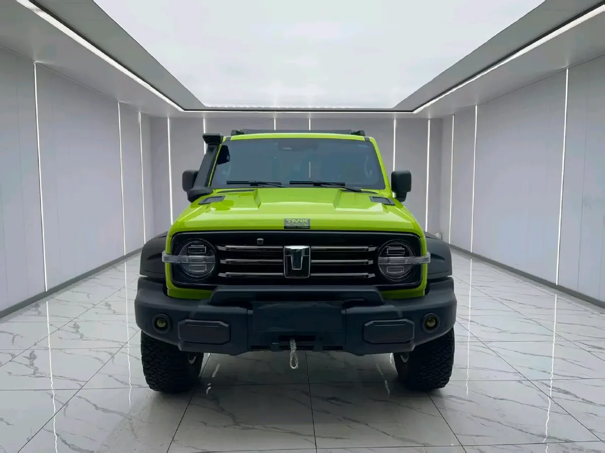 2022 Tank 300 2.0T 227HP L4 8AT,autocango,china used car exporter,china ev exporter,chinese used car exporter,chinese used ev exporter
