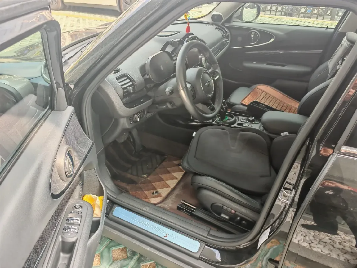 2022 MINI CLUBMAN 2.0T 192HP L4 7DCT,autocango,china used car exporter,china ev exporter,chinese used car exporter,chinese used ev exporter