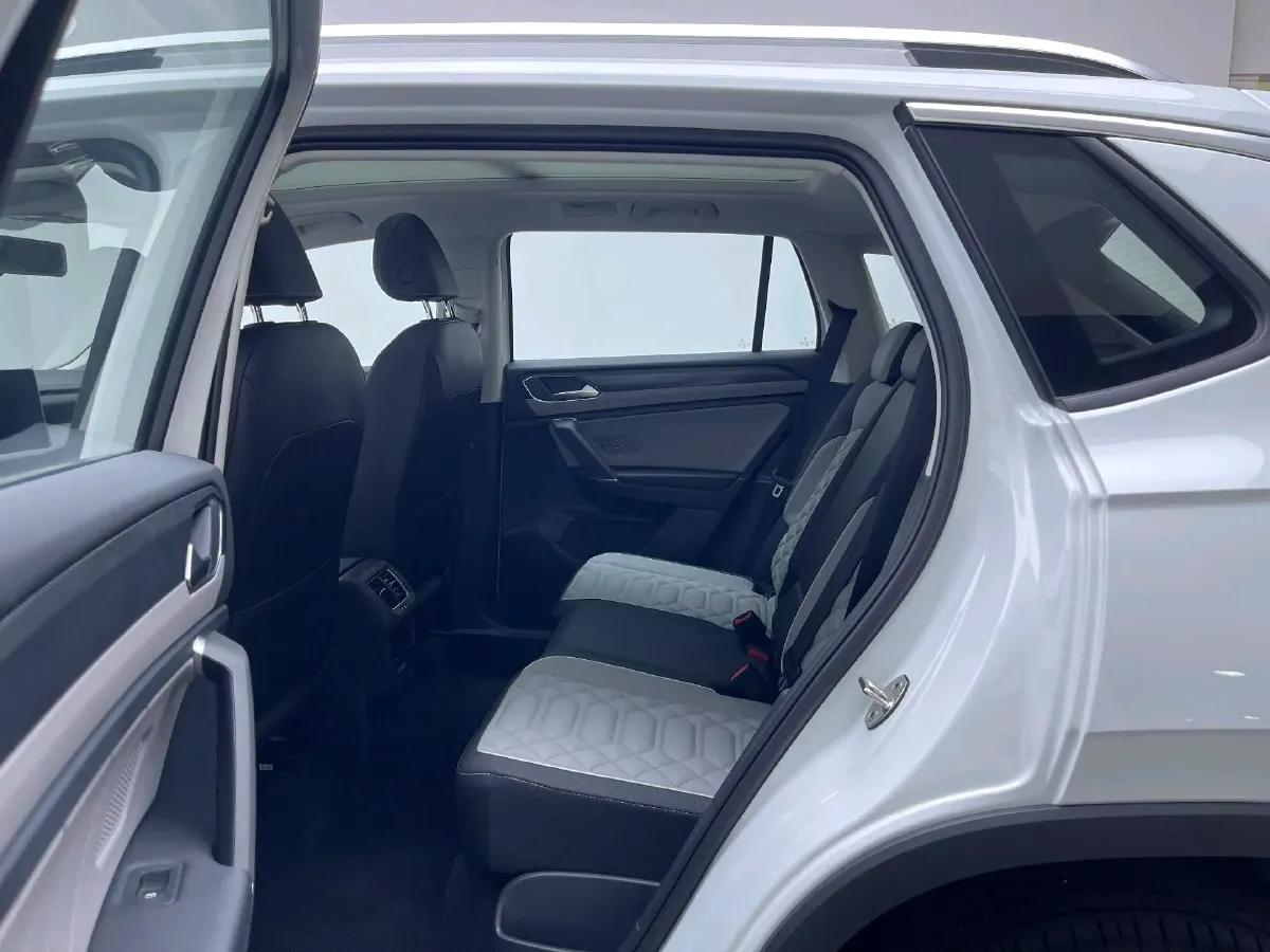 2026 Volkswagen Tayron 1.5T 160HP L4 7DCT,autocango,china used car exporter,china ev exporter,chinese used car exporter,chinese used ev exporter