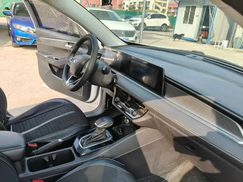 2021 Ford Escort 1.5L 122HP L3 6AT,autocango,china used car exporter,china ev exporter,chinese used car exporter,chinese used ev exporter