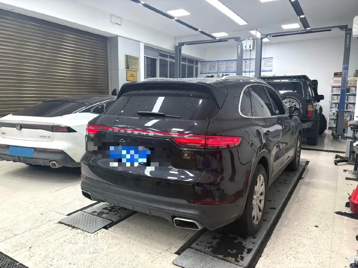 2019 Porsche Cayenne 3.0T 340HP V6 8AT,autocango,china used car exporter,china ev exporter,chinese used car exporter,chinese used ev exporter