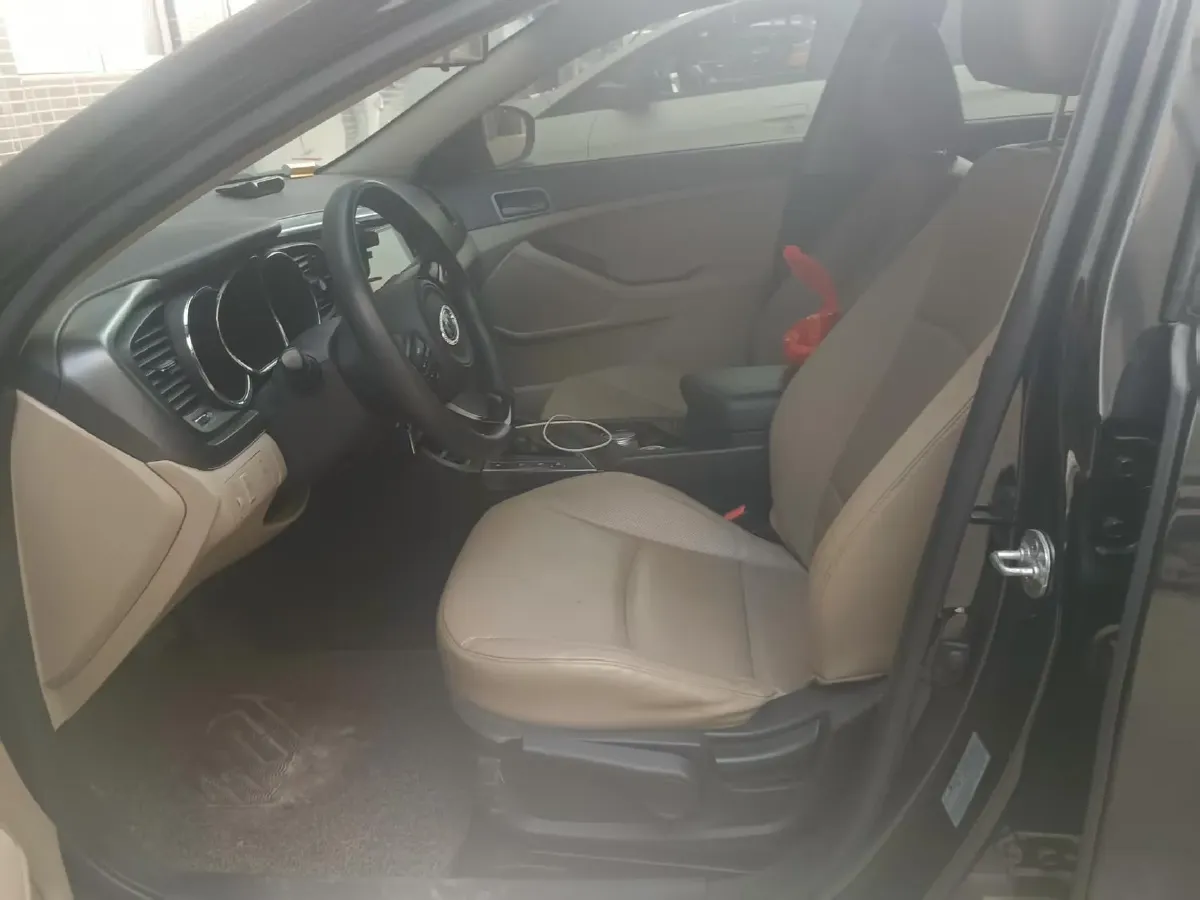 2015 Kia K5 2.0L 162HP L4 6AT,autocango,china used car exporter,china ev exporter,chinese used car exporter,chinese used ev exporter