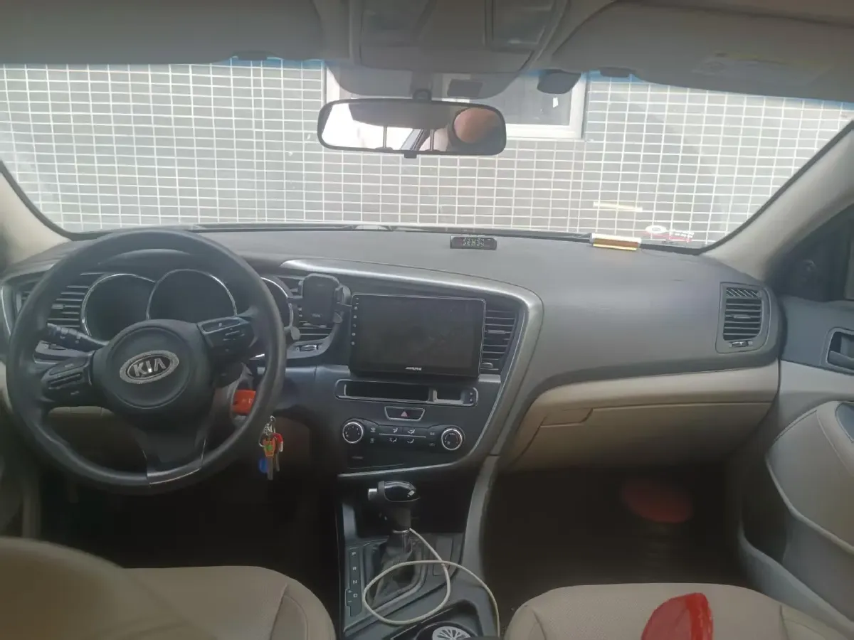 2015 Kia K5 2.0L 162HP L4 6AT,autocango,china used car exporter,china ev exporter,chinese used car exporter,chinese used ev exporter