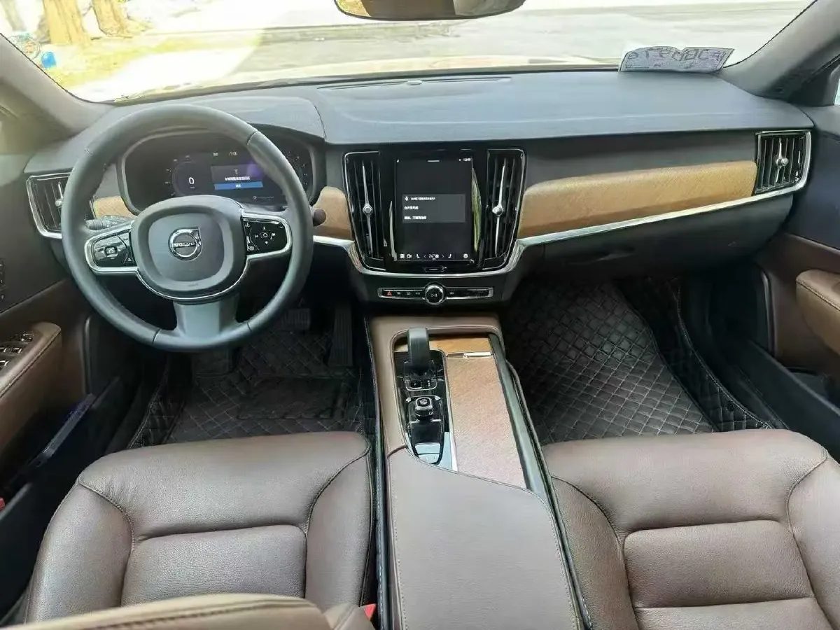 2025 Volvo S90 2.0T 250HP L4 8AT,autocango,china used car exporter,china ev exporter,chinese used car exporter,chinese used ev exporter