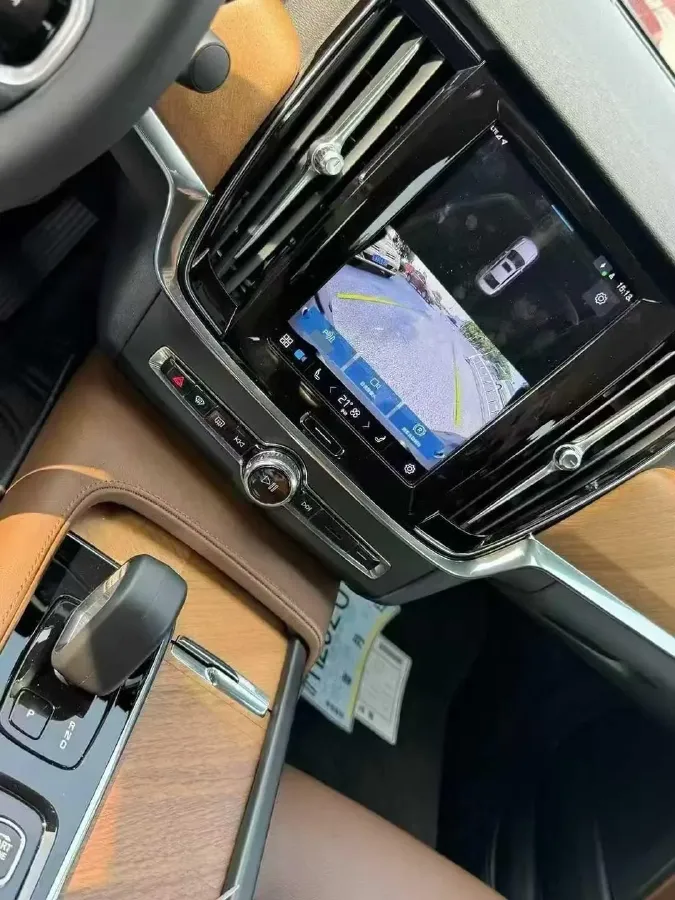 2025 Volvo S90 2.0T 250HP L4 8AT,autocango,china used car exporter,china ev exporter,chinese used car exporter,chinese used ev exporter