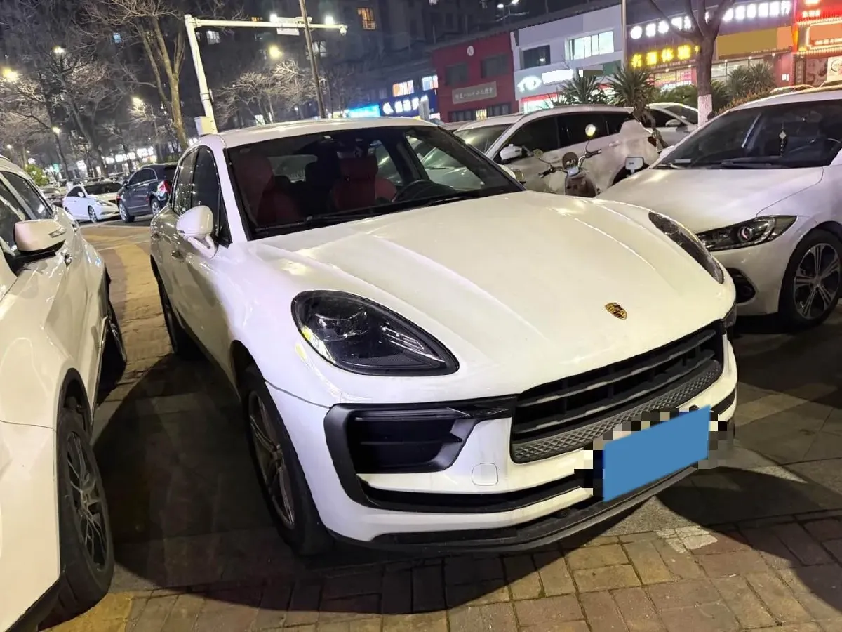 2023 Porsche Macan 2.0T 265HP L4 7DCT,autocango,china used car exporter,china ev exporter,chinese used car exporter,chinese used ev exporter