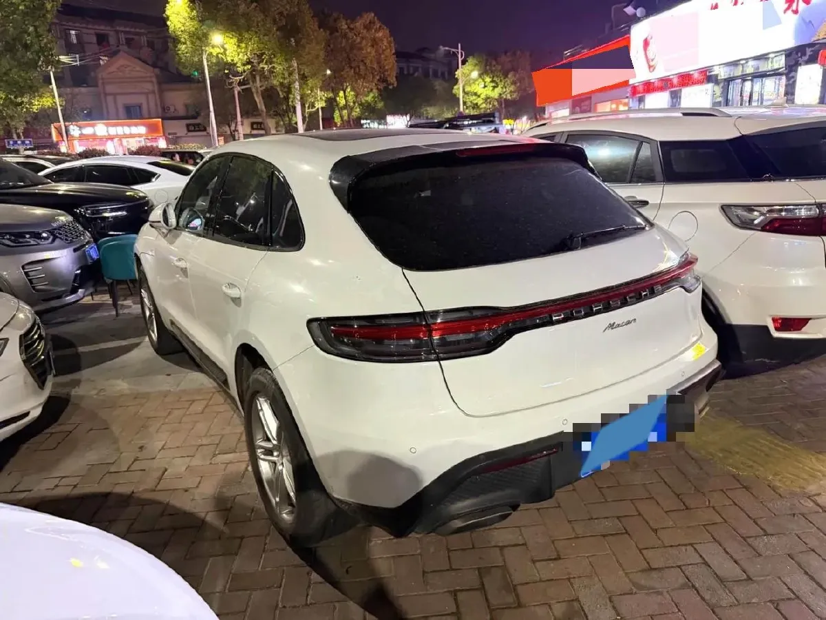 2023 Porsche Macan 2.0T 265HP L4 7DCT,autocango,china used car exporter,china ev exporter,chinese used car exporter,chinese used ev exporter