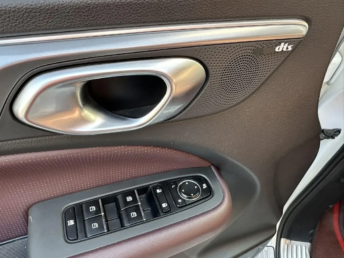 2023 GAC Trumpchi M6 1.5T 177HP L4 7DCT,autocango,china used car exporter,china ev exporter,chinese used car exporter,chinese used ev exporter