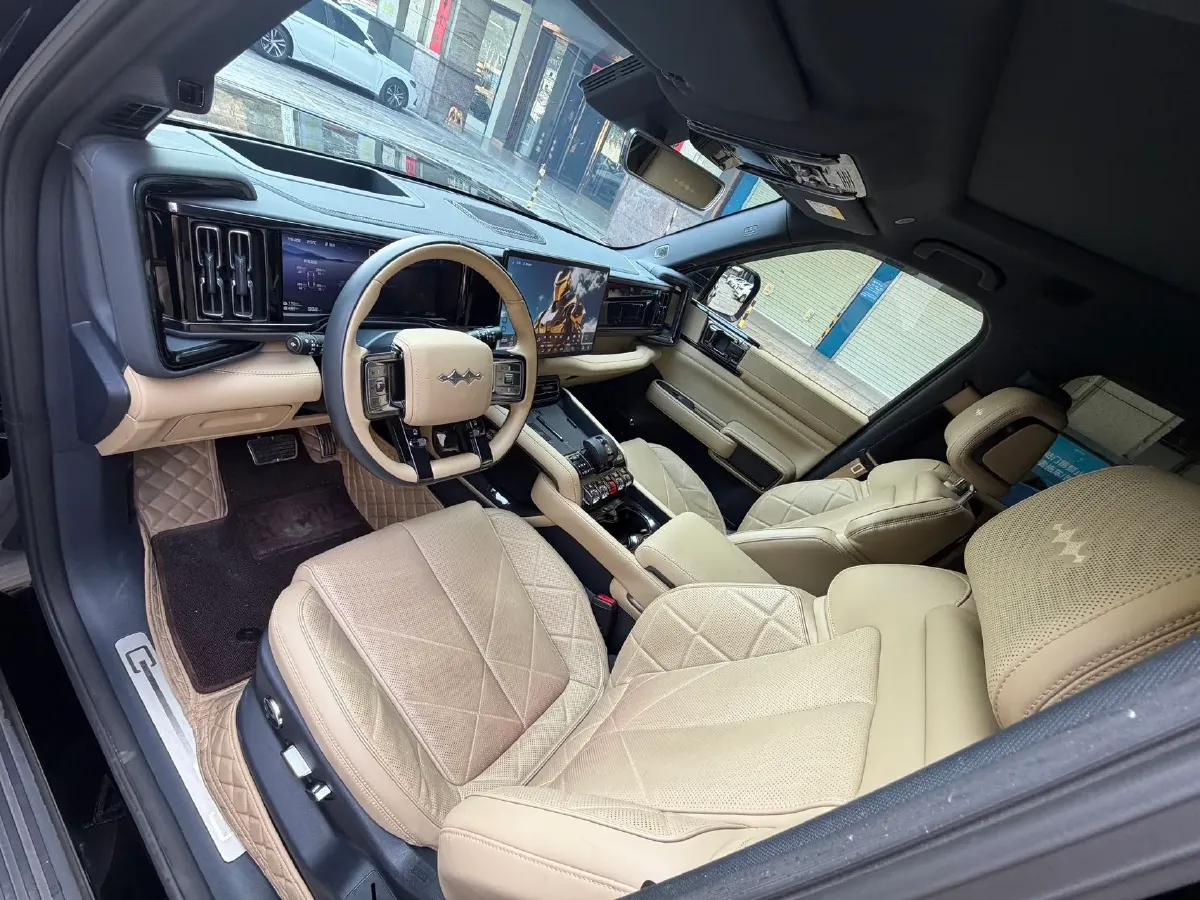 2023 FangChengBao Bao 5 1.5T 194HP L4 E-CVT PHEV 31.8KWH,autocango,china used car exporter,china ev exporter,chinese used car exporter,chinese used ev exporter