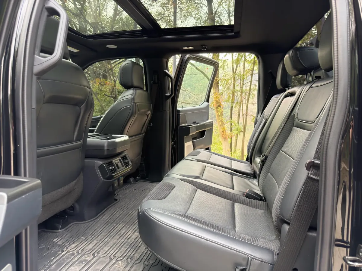 2023 Ford F-150 3.5T 423HP V6 10AT,autocango,china used car exporter,china ev exporter,chinese used car exporter,chinese used ev exporter