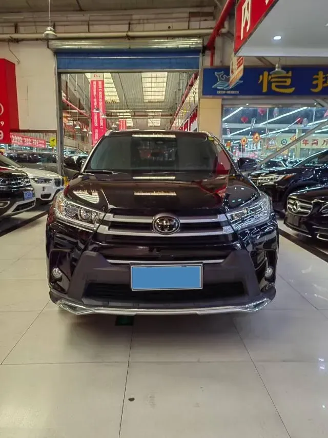 2019 Mazda CX-8 2.5L 192HP L4 6AT,autocango,china used car exporter,china ev exporter,chinese used car exporter,chinese used ev exporter