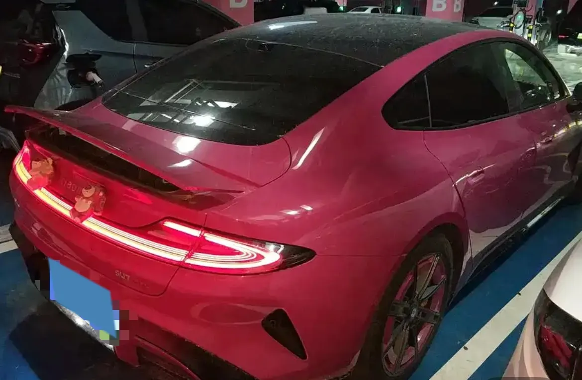 2024 MI SU7 BEV 101KWH,autocango,china used car exporter,china ev exporter,chinese used car exporter,chinese used ev exporter