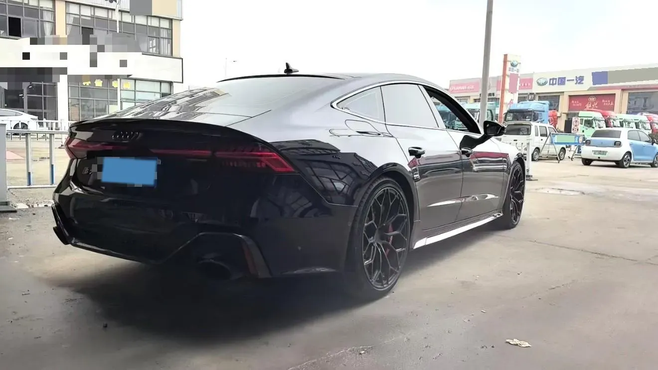 2021 Audi A7 2.0T 245HP L4 7DCT,autocango,china used car exporter,china ev exporter,chinese used car exporter,chinese used ev exporter