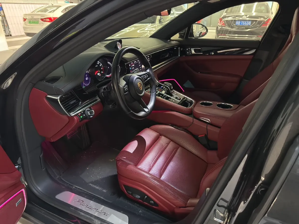 2023 Porsche Panamera 2.9T 330HP V6 8DCT,autocango,china used car exporter,china ev exporter,chinese used car exporter,chinese used ev exporter