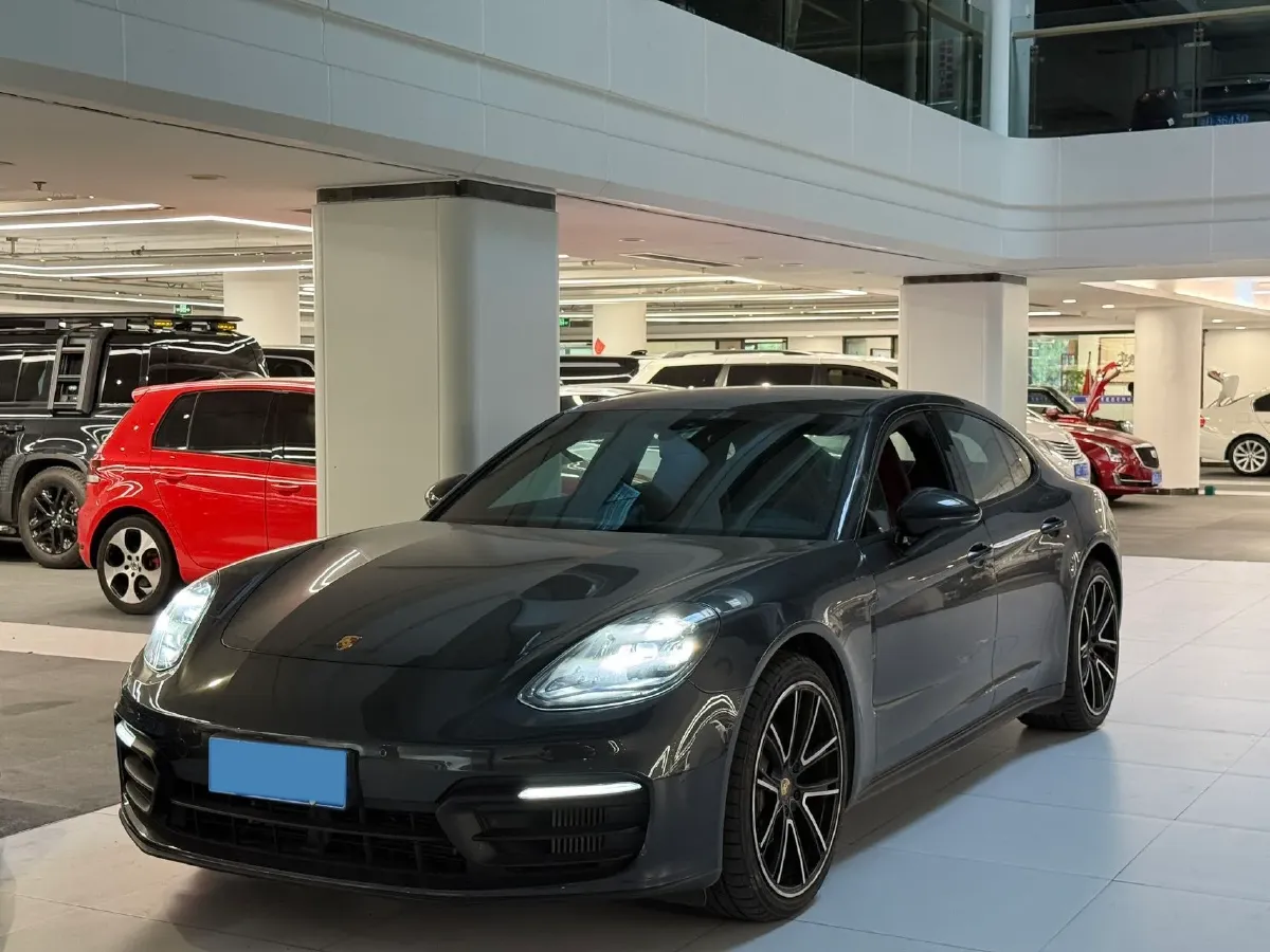 2023 Porsche Panamera 2.9T 330HP V6 8DCT,autocango,china used car exporter,china ev exporter,chinese used car exporter,chinese used ev exporter