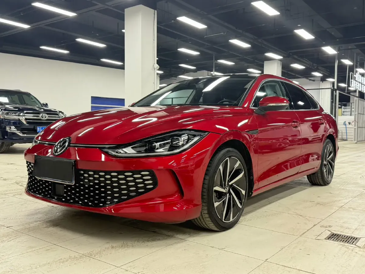 2022 Skoda Superb 2.0T 186HP L4 7DCT,autocango,china used car exporter,china ev exporter,chinese used car exporter,chinese used ev exporter