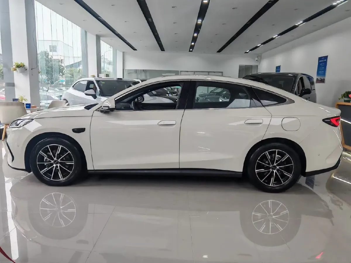 2025 BYD Seal 06 1.5L 101HP L4 E-CVT PHEV 15.87KWH,autocango,china used car exporter,china ev exporter,chinese used car exporter,chinese used ev exporter