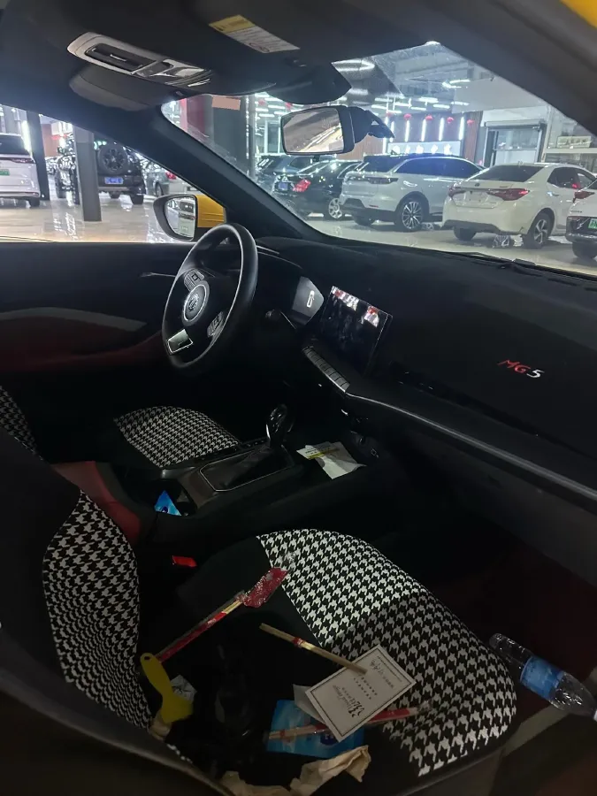 2021 MG 5 1.5L 120HP L4 CVT,autocango,china used car exporter,china ev exporter,chinese used car exporter,chinese used ev exporter