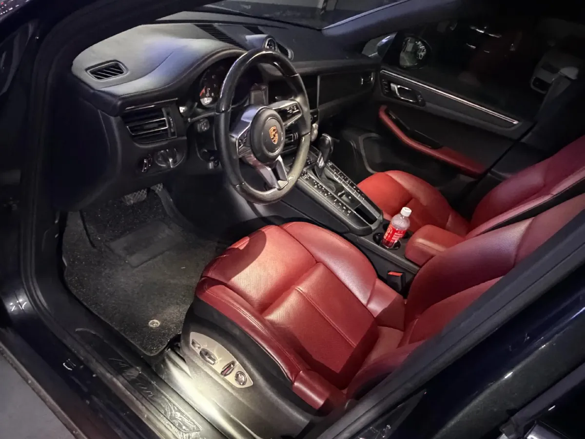 2018 Porsche Macan 2.0T 252HP L4 7DCT,autocango,china used car exporter,china ev exporter,chinese used car exporter,chinese used ev exporter