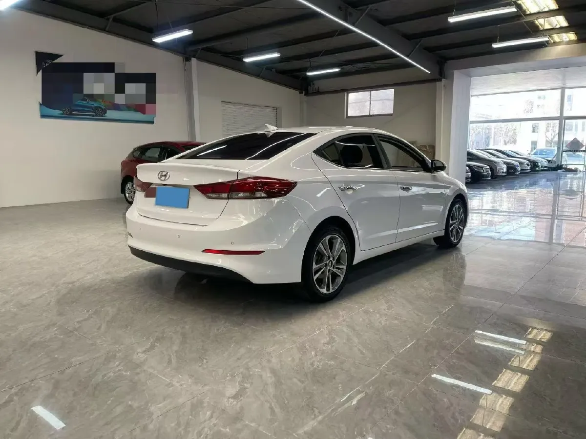 2019 Hyundai Elantra 1.5L 115HP L4 CVT,autocango,china used car exporter,china ev exporter,chinese used car exporter,chinese used ev exporter