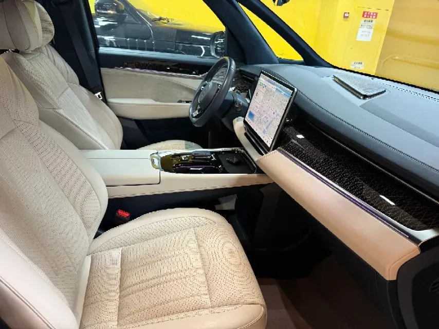 2022 Zeekr 009 BEV 116KWH,autocango,china used car exporter,china ev exporter,chinese used car exporter,chinese used ev exporter