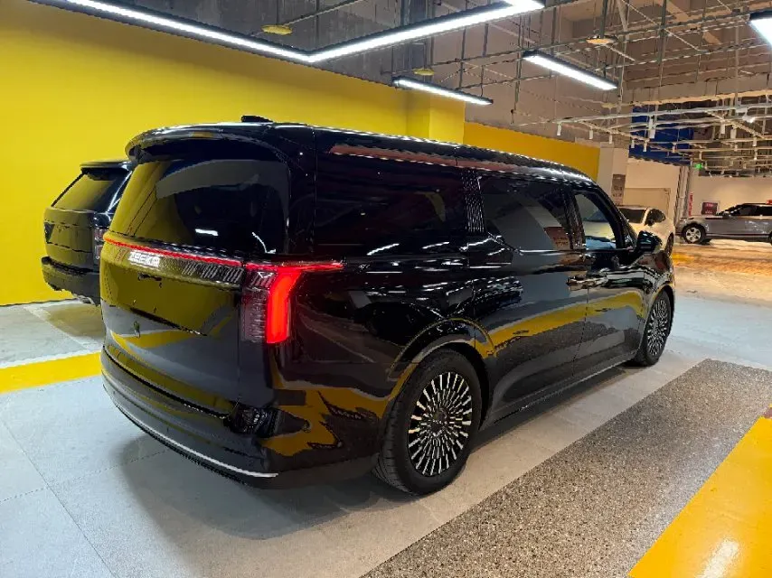 2022 Zeekr 009 BEV 116KWH,autocango,china used car exporter,china ev exporter,chinese used car exporter,chinese used ev exporter