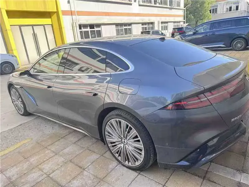 2024 Denza DenzaZ9 2.0T 207HP L4 E-CVT PHEV 38.5KWH,autocango,china used car exporter,china ev exporter,chinese used car exporter,chinese used ev exporter