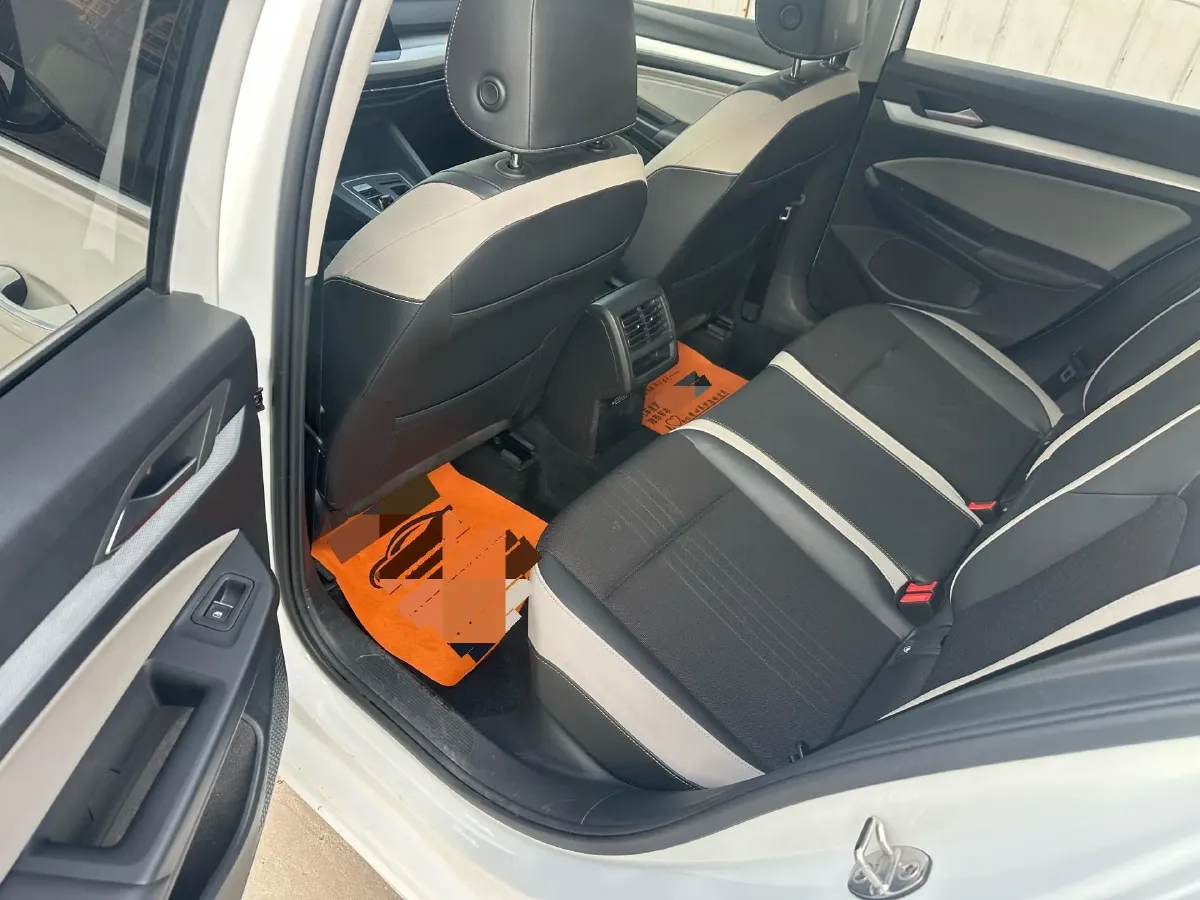 2021 Volkswagen Golf 1.4T 150HP L4 7DCT,autocango,china used car exporter,china ev exporter,chinese used car exporter,chinese used ev exporter