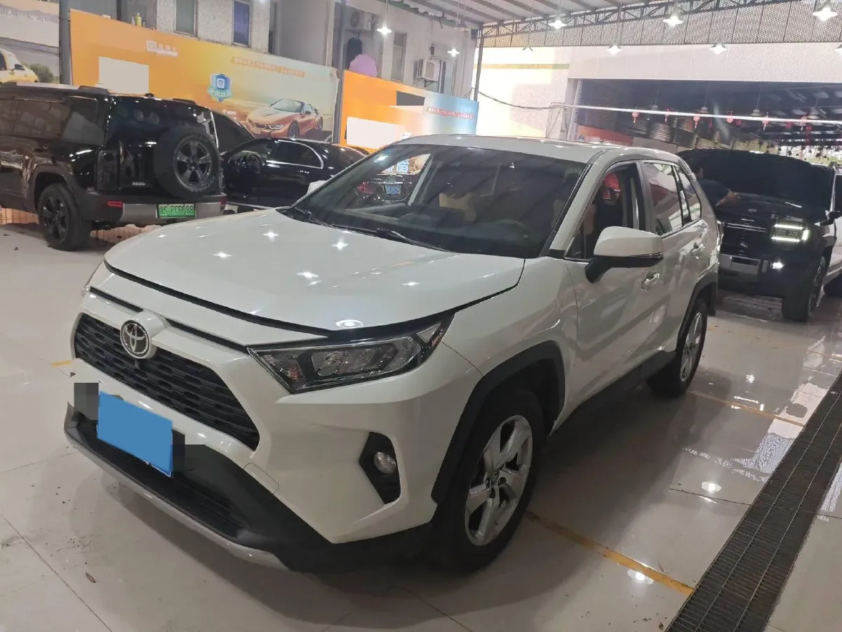 2020 Toyota RAV4 2.0L 171HP L4 CVT,autocango,china used car exporter,china ev exporter,chinese used car exporter,chinese used ev exporter