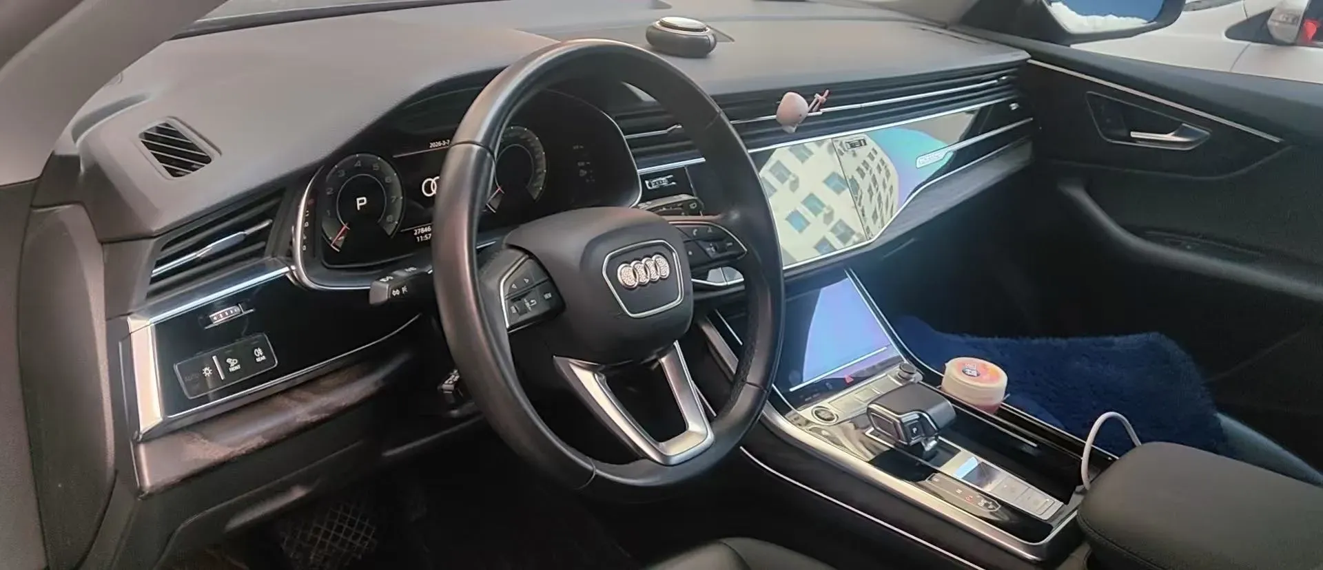 2021 Audi Q8 3.0T 340HP V6 8AT,autocango,china used car exporter,china ev exporter,chinese used car exporter,chinese used ev exporter