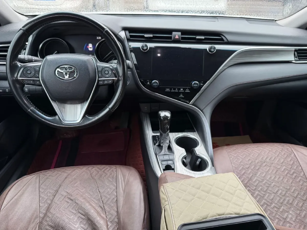 2019 Toyota Camry 2.5L 178HP L4 E-CVT Hybrid,autocango,china used car exporter,china ev exporter,chinese used car exporter,chinese used ev exporter