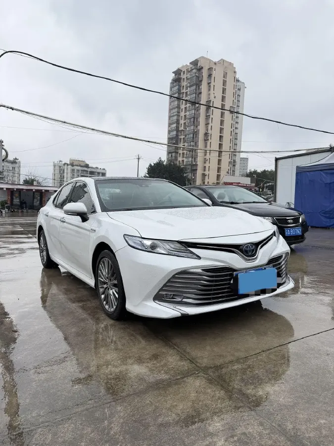 2019 Toyota Camry 2.5L 178HP L4 E-CVT Hybrid,autocango,china used car exporter,china ev exporter,chinese used car exporter,chinese used ev exporter