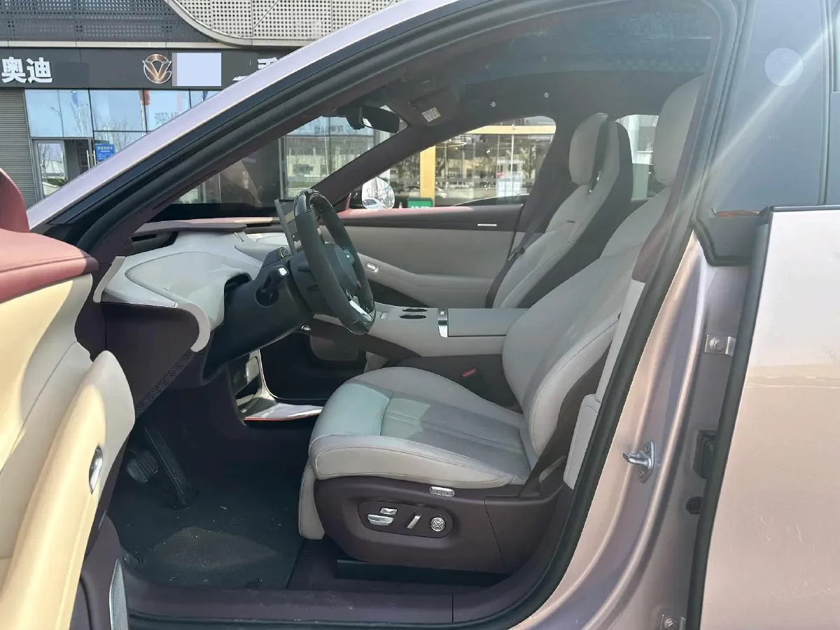 2025 MI YU7 BEV 101.7KWH,autocango,china used car exporter,china ev exporter,chinese used car exporter,chinese used ev exporter