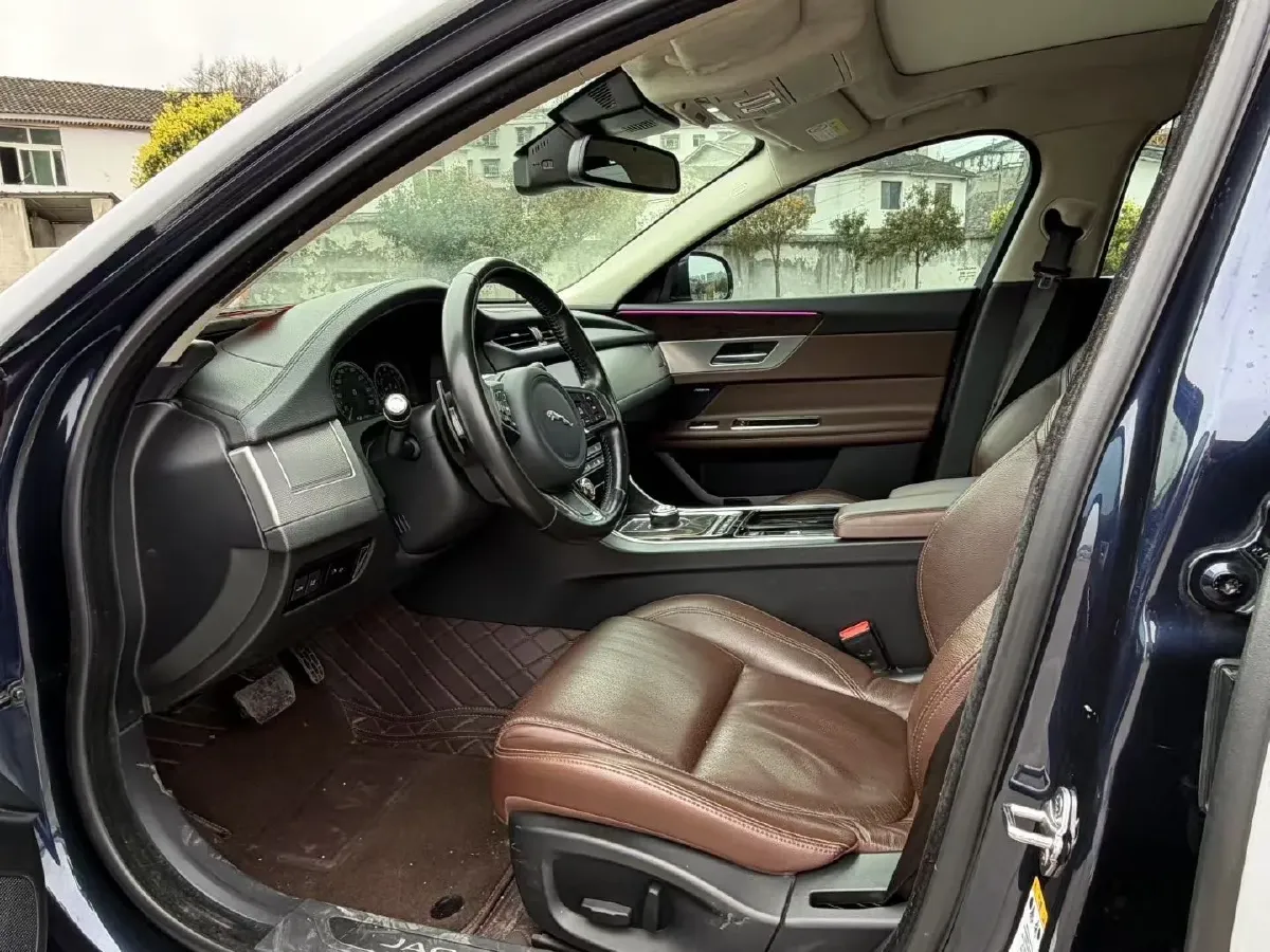 2018 Mercedes-Benz E Class 2.0T 184HP L4 9AT,autocango,china used car exporter,china ev exporter,chinese used car exporter,chinese used ev exporter