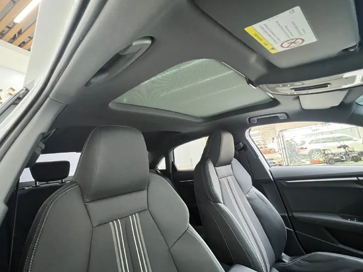 2022 Audi A3 1.4T 150HP L4 7DCT,autocango,china used car exporter,china ev exporter,chinese used car exporter,chinese used ev exporter