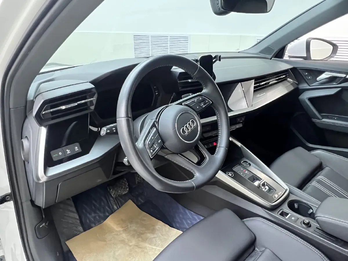 2022 Audi A3 1.4T 150HP L4 7DCT,autocango,china used car exporter,china ev exporter,chinese used car exporter,chinese used ev exporter