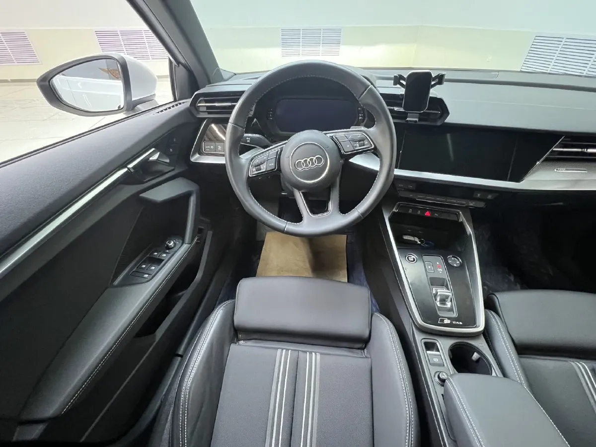 2022 Audi A3 1.4T 150HP L4 7DCT,autocango,china used car exporter,china ev exporter,chinese used car exporter,chinese used ev exporter