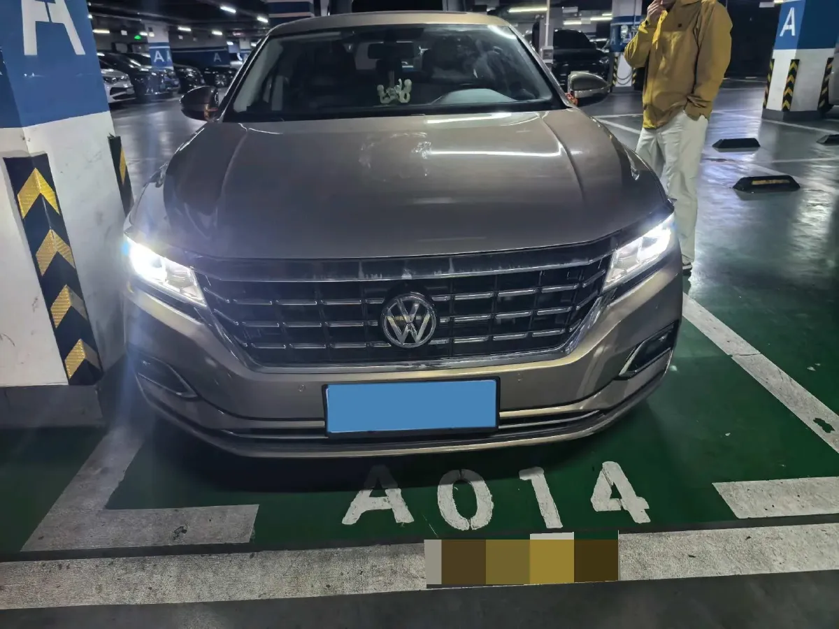 2019 Skoda Kodiak 2.0T 186HP L4 7DCT,autocango,china used car exporter,china ev exporter,chinese used car exporter,chinese used ev exporter