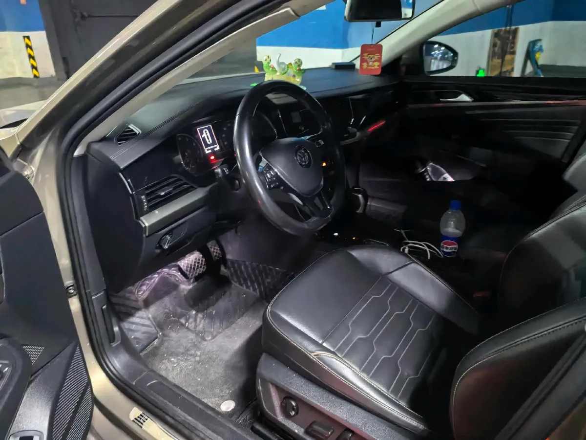 2019 Skoda Kodiak 2.0T 186HP L4 7DCT,autocango,china used car exporter,china ev exporter,chinese used car exporter,chinese used ev exporter