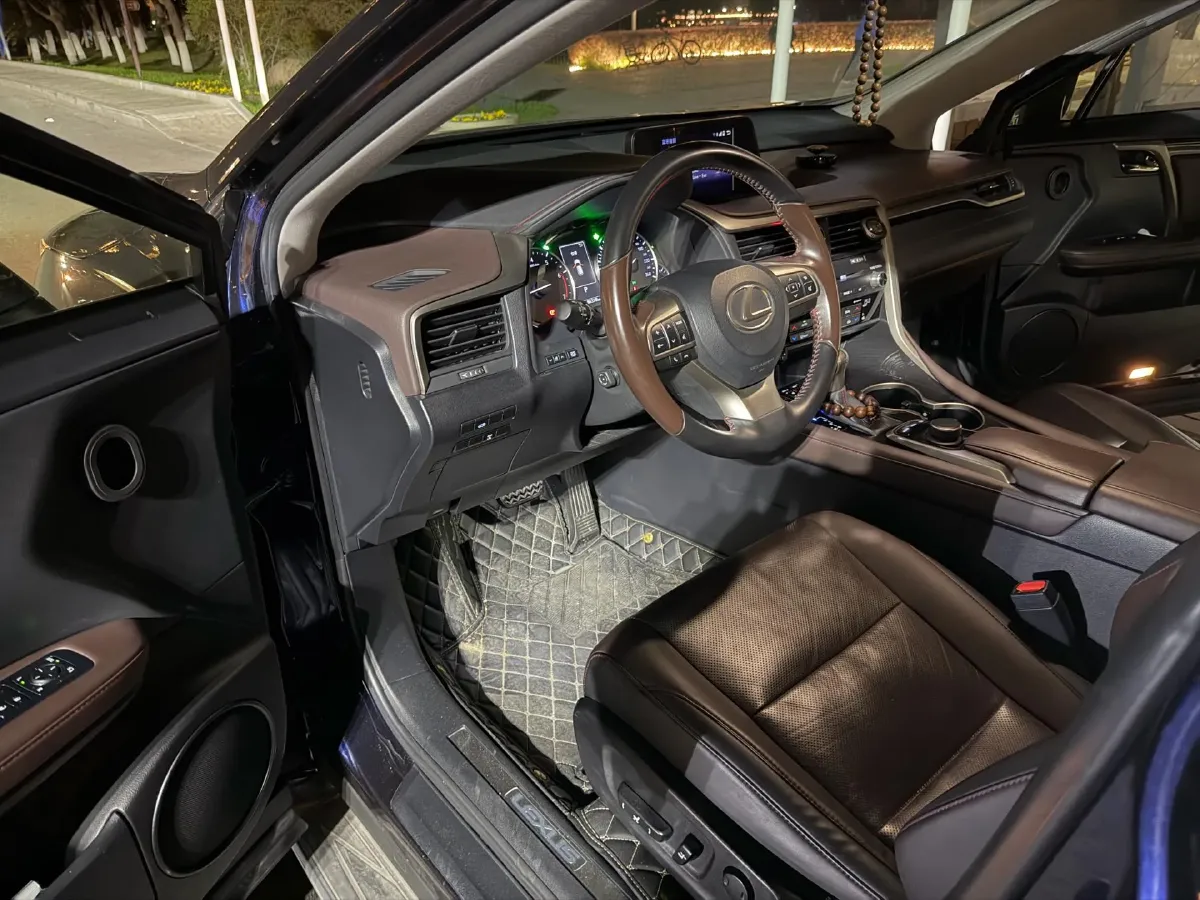 2016 Mercedes-Benz A AMG 2.0T 381HP L4 7DCT,autocango,china used car exporter,china ev exporter,chinese used car exporter,chinese used ev exporter