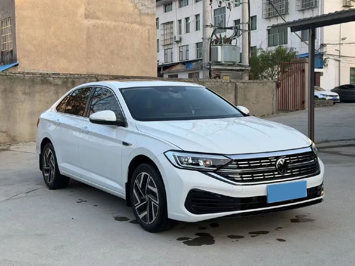 2024 Volkswagen Sagitar 1.5T 160HP L4 7DCT,autocango,china used car exporter,china ev exporter,chinese used car exporter,chinese used ev exporter