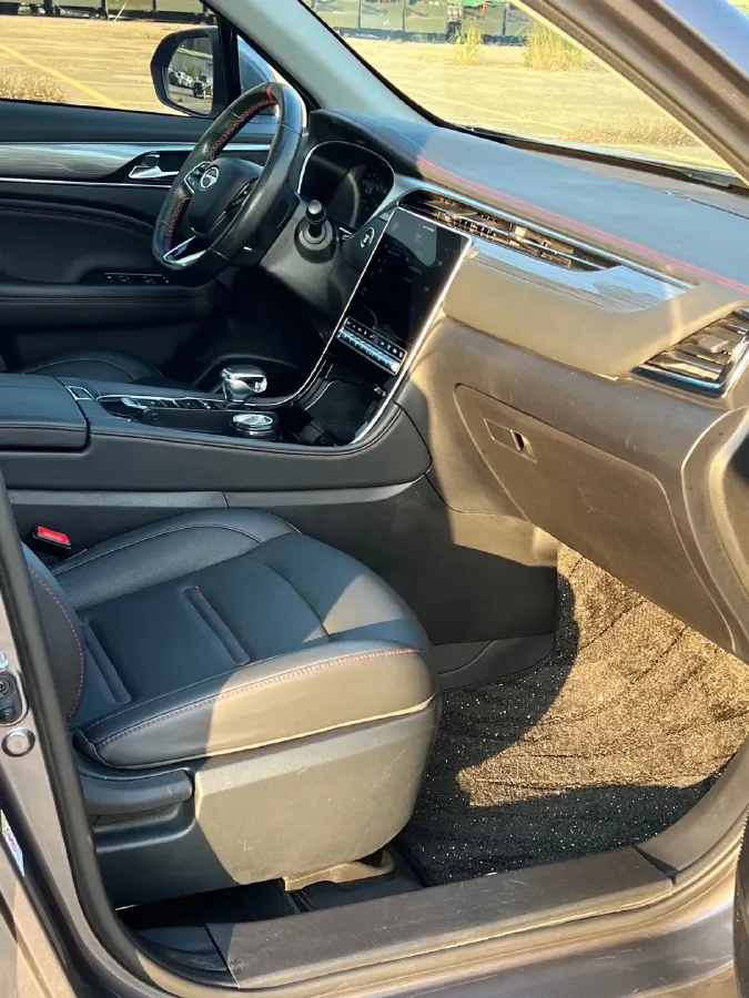 2022 GAC Trumpchi GS4 Plus 1.5T 169HP L4 6AT,autocango,china used car exporter,china ev exporter,chinese used car exporter,chinese used ev exporter