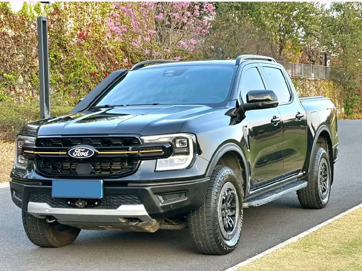 2023 Ford Ranger 2.3T 258HP L4 8AT,autocango,china used car exporter,china ev exporter,chinese used car exporter,chinese used ev exporter